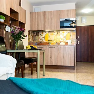 Apartament Triton In